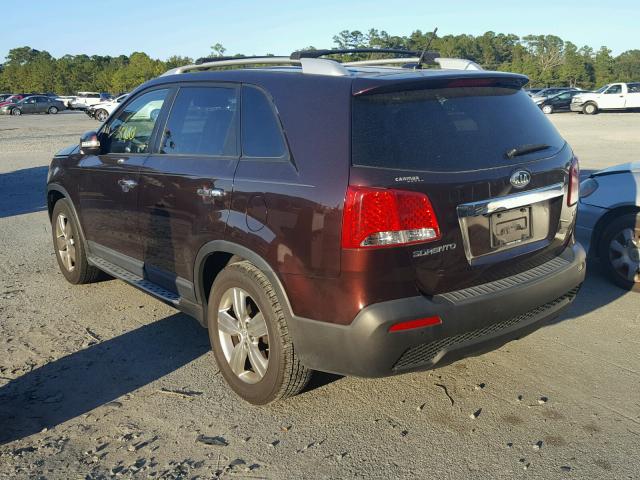 5XYKU4A66CG271585 - 2012 KIA SORENTO EX MAROON photo 3