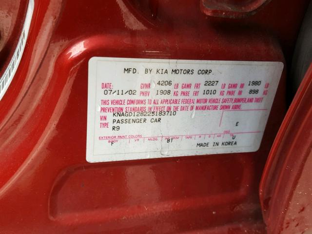 KNAGD128225183710 - 2002 KIA OPTIMA MAG RED photo 10