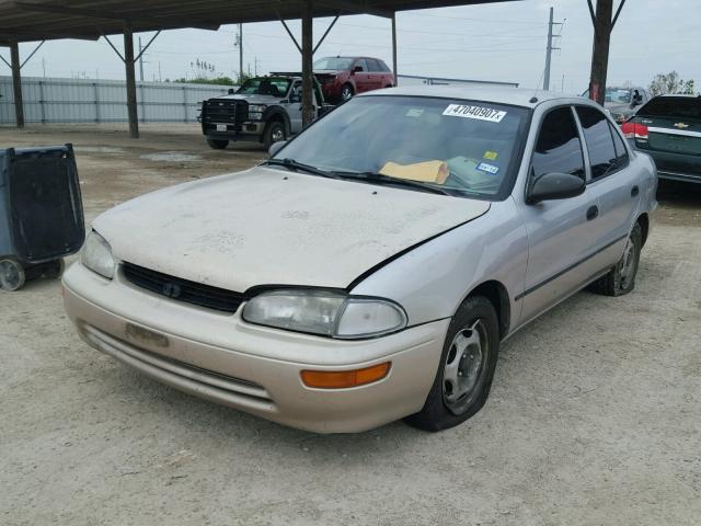 1Y1SK526XTZ047114 - 1996 GEO PRIZM BASE SILVER photo 2