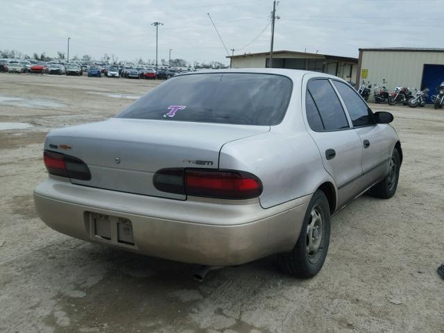 1Y1SK526XTZ047114 - 1996 GEO PRIZM BASE SILVER photo 4