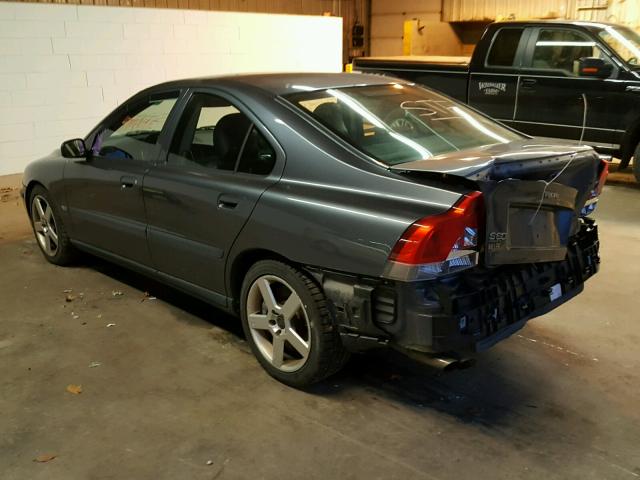 YV1RH52Y042356453 - 2004 VOLVO S60 R GRAY photo 3