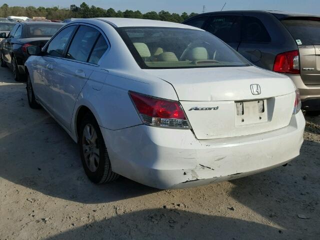 1HGCP26409A118265 - 2009 HONDA ACCORD LXP WHITE photo 3