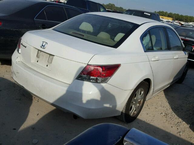 1HGCP26409A118265 - 2009 HONDA ACCORD LXP WHITE photo 4