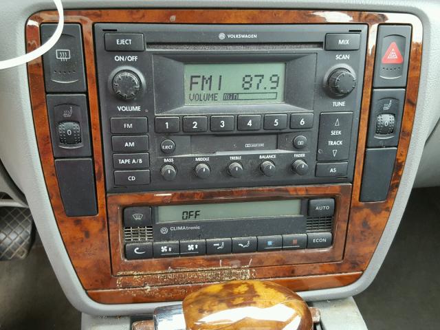 WVWYH63B33E006118 - 2003 VOLKSWAGEN PASSAT GLX 蓝色 照片 9