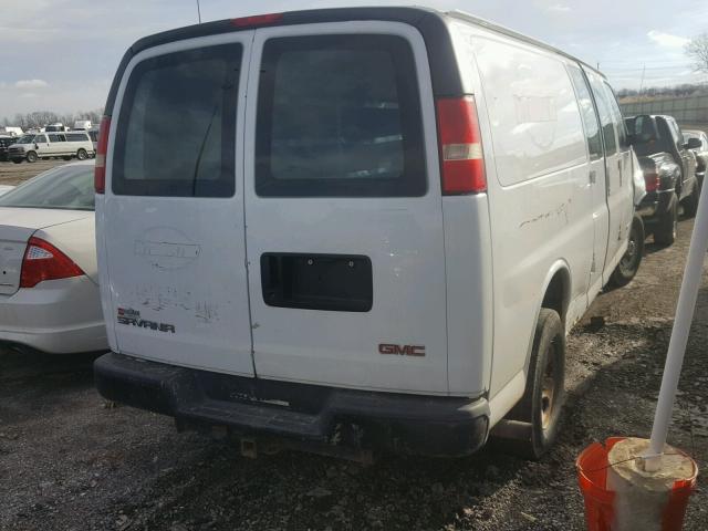 1GTGG29V361148036 - 2006 GMC SAVANA G25 WHITE photo 4