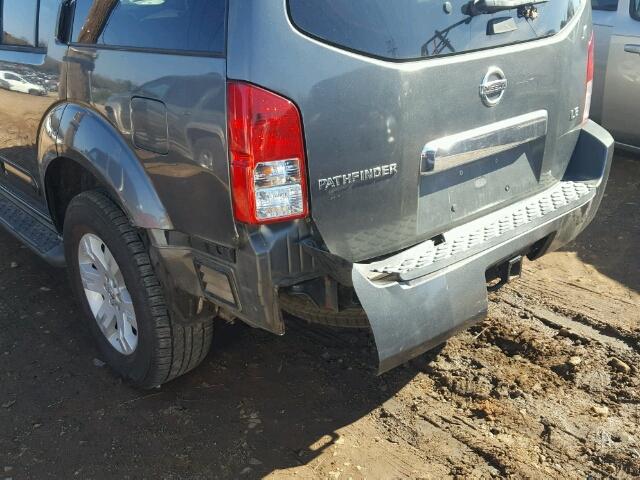 5N1AR18W26C630470 - 2006 NISSAN PATHFINDER SILVER photo 9