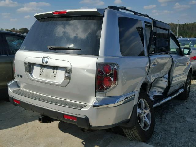 5FNYF28576B043824 - 2006 HONDA PILOT EX SILVER photo 4