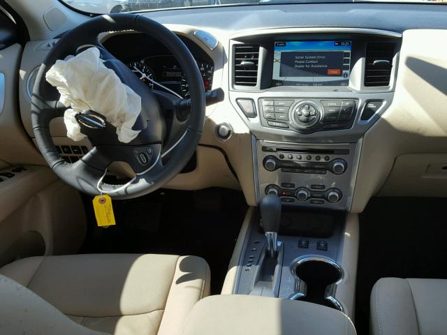 5N1DR2MN3HC692544 - 2017 NISSAN PATHFINDER WHITE photo 9