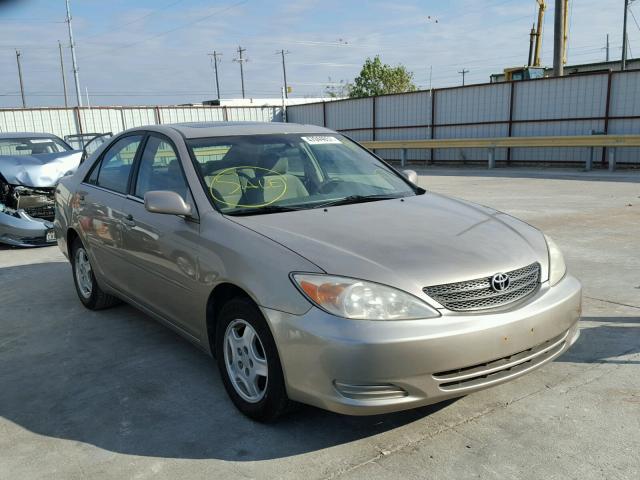 4T1BF30K43U543886 - 2003 TOYOTA CAMRY LE GOLD photo 1