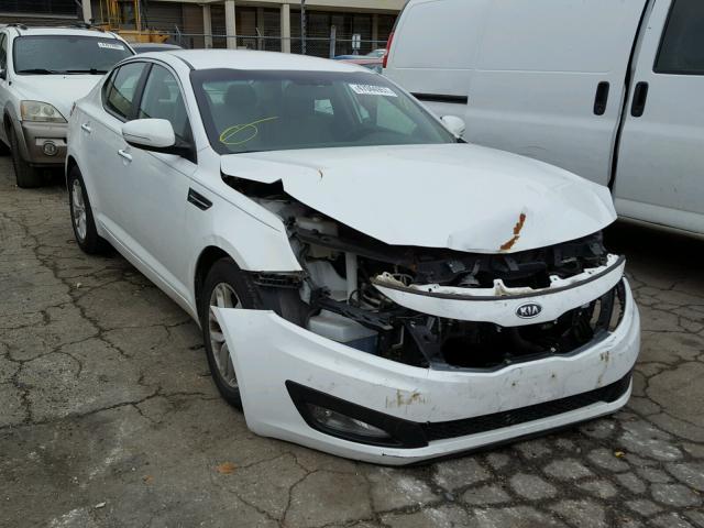 5XXGM4A71CG050480 - 2012 KIA OPTIMA LX WHITE photo 1