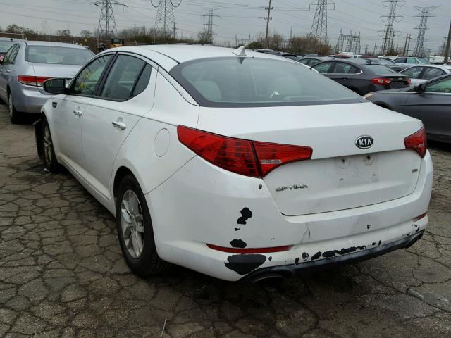 5XXGM4A71CG050480 - 2012 KIA OPTIMA LX WHITE photo 3