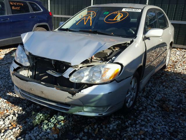 2T1BR32E84C243673 - 2004 TOYOTA COROLLA SILVER photo 2