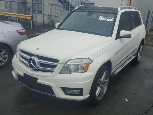 WDCGG8HB2BF692206 - 2011 MERCEDES-BENZ GLK 350 4M WHITE photo 2