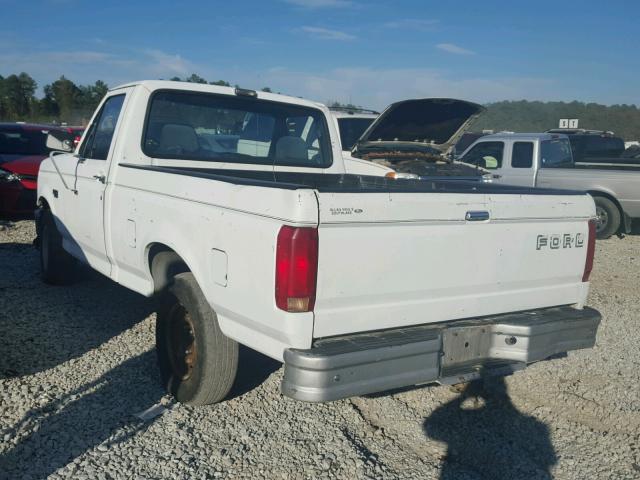 1FTDF15Y7PNA74856 - 1993 FORD F150 WHITE photo 3