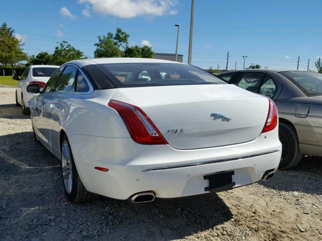 SAJWA2GB9CLV38825 - 2012 JAGUAR XJL BASE WHITE photo 3