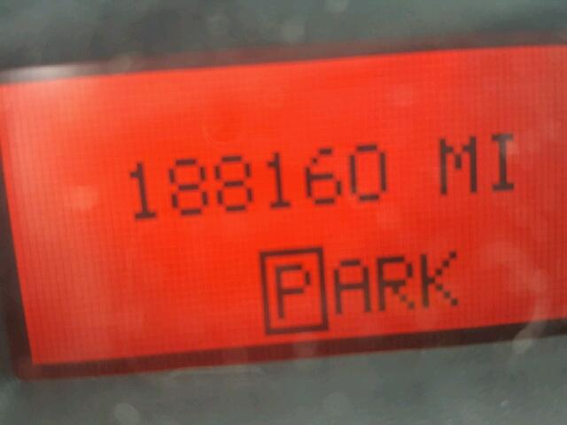 2G2WP582861160704 - 2006 PONTIAC GRAND PRIX SILVER photo 8