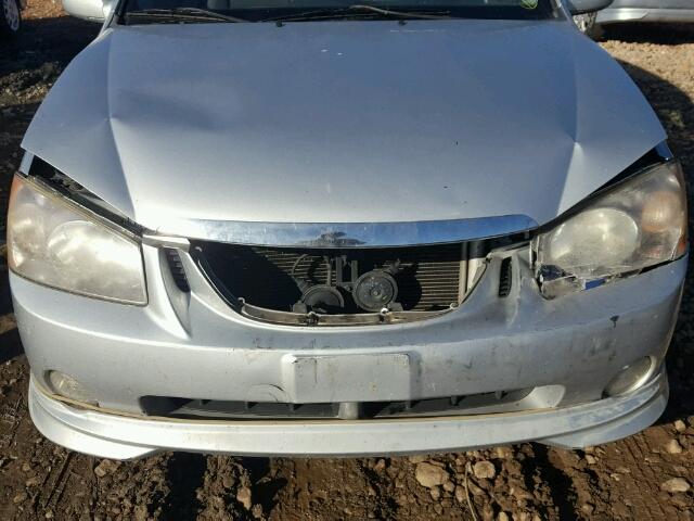 KNAFE161265345461 - 2006 KIA SPECTRA5 SILVER photo 9