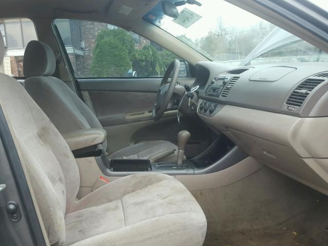 4T1BF32K03U548645 - 2003 TOYOTA CAMRY LE 灰色 照片 5