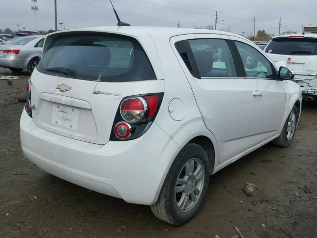 1G1JD6SHXC4111014 - 2012 CHEVROLET SONIC LT WHITE photo 4