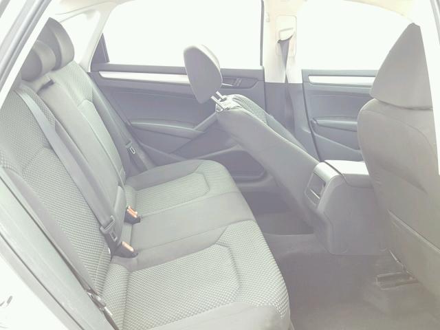 1VWAP7A32CC045958 - 2012 VOLKSWAGEN PASSAT S Սպիտակ լուսանկար 6