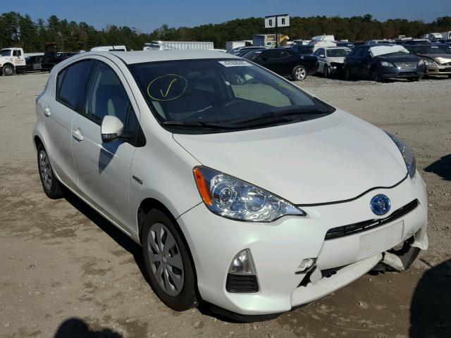 JTDKDTB31E1560908 - 2014 TOYOTA PRIUS C WHITE photo 1