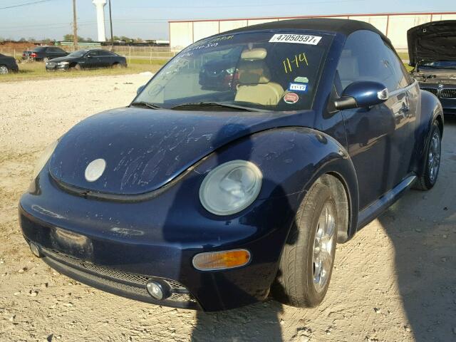 3VWCM31Y15M365893 - 2005 VOLKSWAGEN NEW BEETLE BLUE photo 2