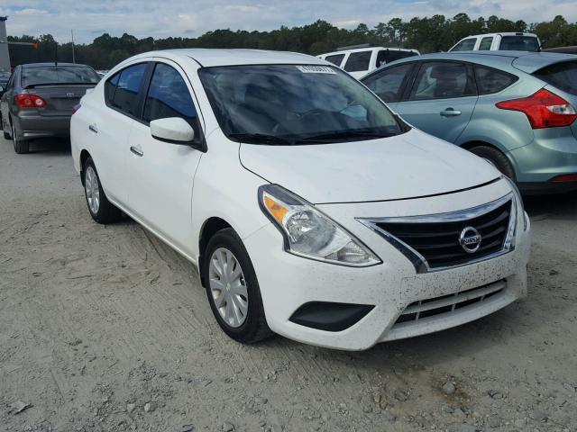 3N1CN7AP0GL852075 - 2016 NISSAN VERSA S WHITE photo 1