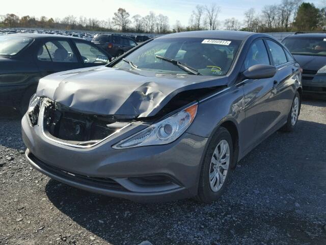 5NPEB4AC5CH375860 - 2012 HYUNDAI SONATA GLS GRAY photo 2