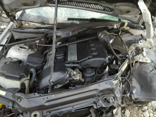 WBABN53471JU23561 - 2001 BMW 330 CI 银色 照片 7