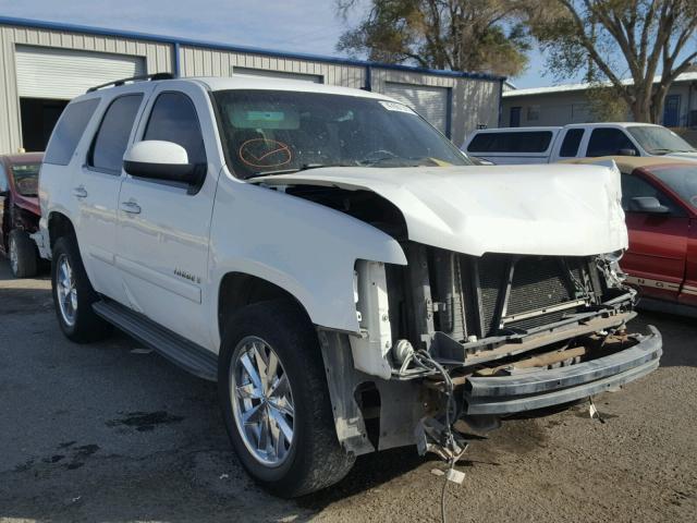 1GNFC13J27J296579 - 2007 CHEVROLET TAHOE C150 WHITE photo 1