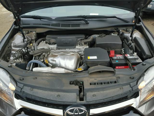 4T1BF1FKXFU105065 - 2015 TOYOTA CAMRY LE CHARCOAL photo 7