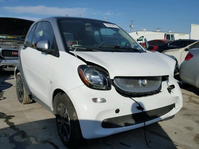 WMEFJ5DA7GK078606 - 2016 SMART FORTWO WHITE photo 1