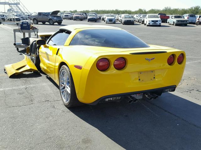 1G1YY25U675102993 - 2007 CHEVROLET CORVETTE YELLOW photo 3