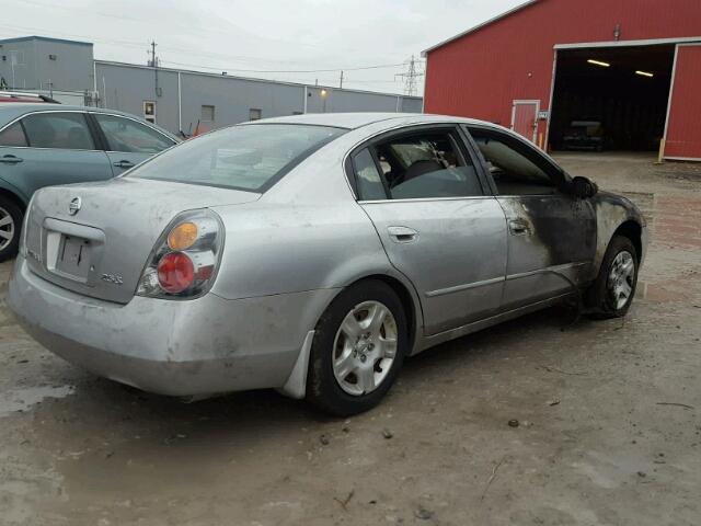 1N4AL11D33C248593 - 2003 NISSAN ALTIMA BAS SILVER photo 4