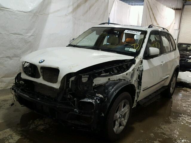 5UXFF0C59ALT84617 - 2010 BMW X5 XDRIVE3 Weiß Foto 2
