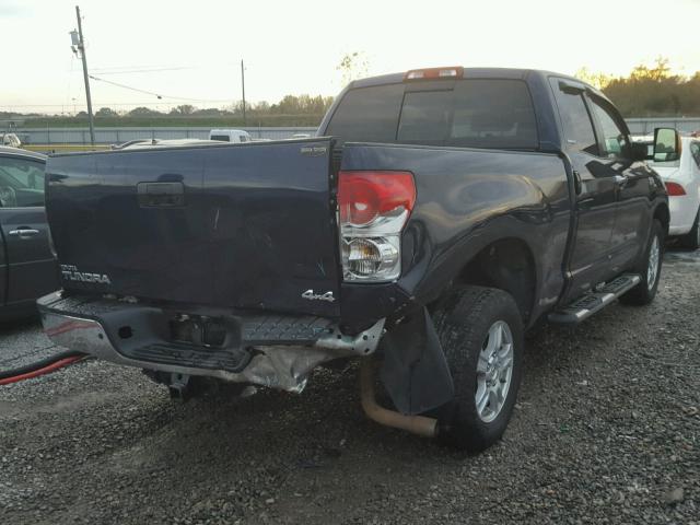 5TBBV581X7S490385 - 2007 TOYOTA TUNDRA DOU BLUE photo 4