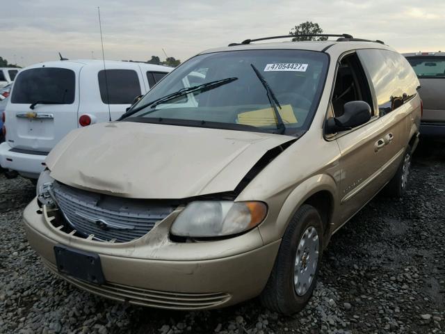 2C4GP44G71R158027 - 2001 CHRYSLER TOWN & COU GOLD photo 2