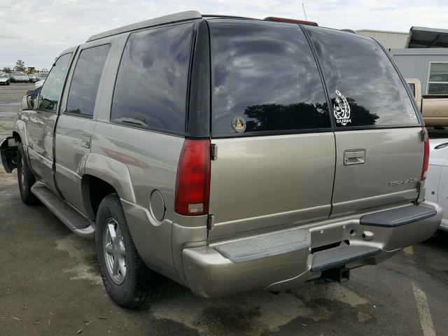 1GYEK63R1YR211769 - 2000 CADILLAC ESCALADE L TAN photo 3