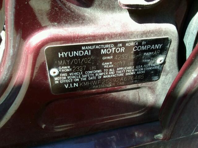 KMHWF25S92A676485 - 2002 HYUNDAI SONATA GL MAROON photo 10