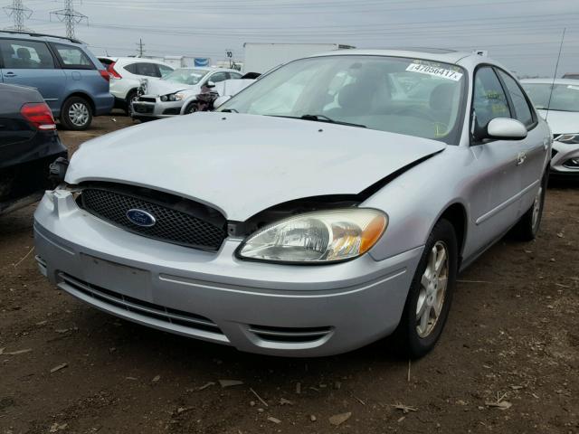 1FAFP56U86A173027 - 2006 FORD TAURUS SEL SILVER photo 2