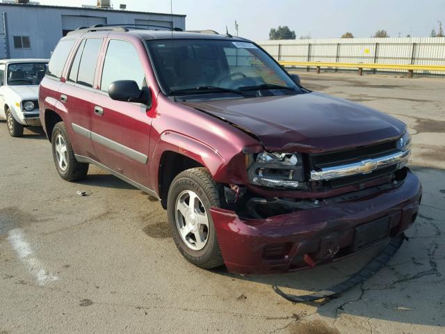 1GNDS13S652150518 - 2005 CHEVROLET TRAILBLAZE MAROON photo 1