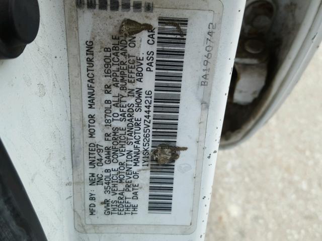 1Y1SK5265VZ444216 - 1997 GEO PRIZM BASE WHITE photo 10