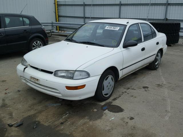 1Y1SK5265VZ444216 - 1997 GEO PRIZM BASE WHITE photo 2