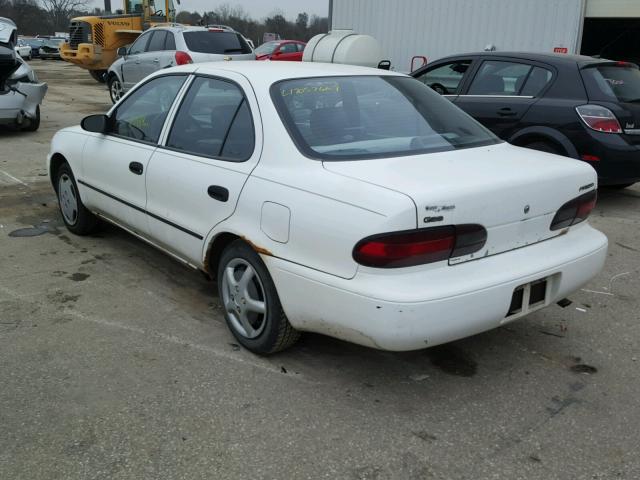 1Y1SK5265VZ444216 - 1997 GEO PRIZM BASE WHITE photo 3