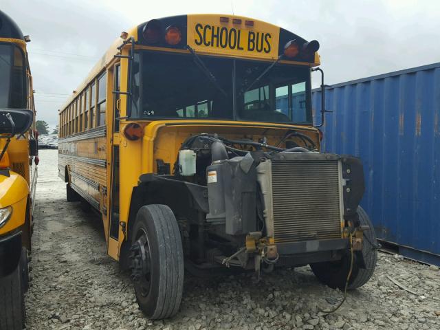 4UZ6CFAA7YCF45102 - 2000 FREIGHTLINER CHASSIS FS YELLOW photo 1