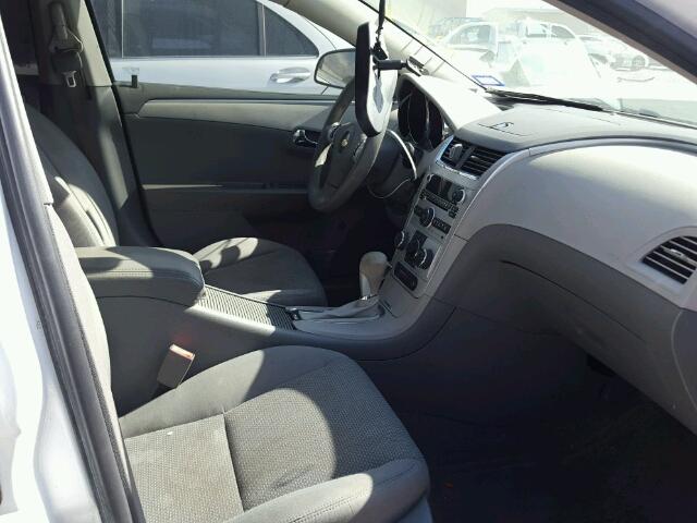 1G1ZB5E11BF120494 - 2011 CHEVROLET MALIBU LS WHITE photo 5