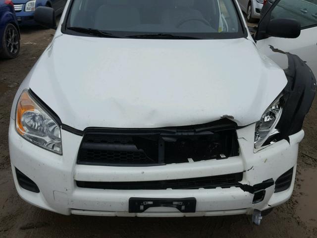 JTMBF33V79D016539 - 2009 TOYOTA RAV4 WHITE photo 7