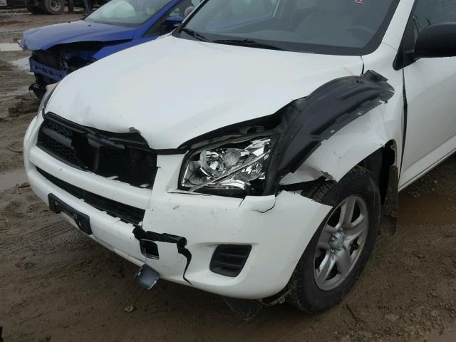 JTMBF33V79D016539 - 2009 TOYOTA RAV4 WHITE photo 9