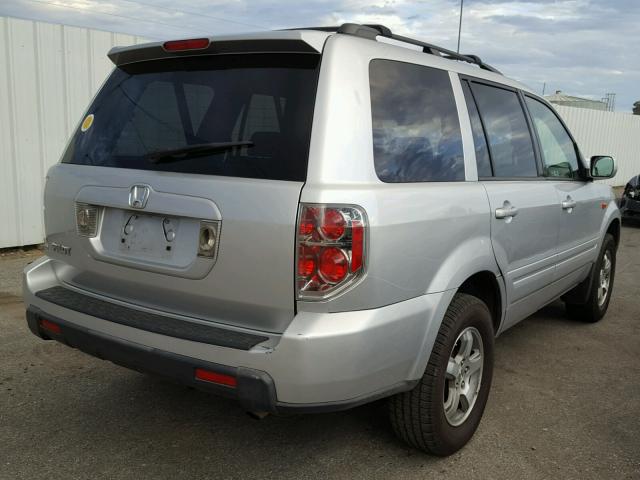 5FNYF28486B003727 - 2006 HONDA PILOT EX SILVER photo 4