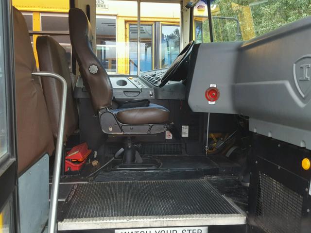 4DRBUAFNX5B975649 - 2005 IC CORPORATION 3000 黄色 照片 5